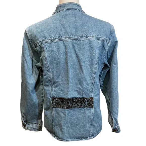 J. Jill Out of the Blue Denim Jean Jacket.  Size S - Picture 4 of 6